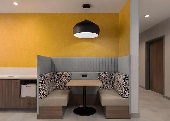 Home2 Suites By Hilton Riverview Tampa